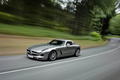 Mercedes SLS AMG gris 3/4 avant gauche travelling 3