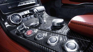 Mercedes SLS AMG gris console centrale 2