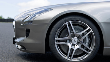 Mercedes SLS AMG gris jante 2