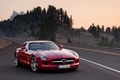 Mercedes SLS AMG rouge 3/4 avant droit