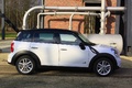 Mini Cooper S Countryman blanc profil 3