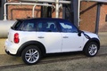 Mini Cooper S Countryman blanc profil