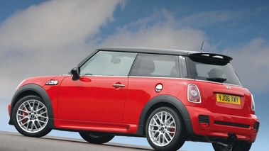 Mini JCW Rouge Profil