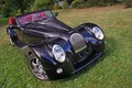 Morgan Aero 8 noir jardin 3/4 avant droit penché