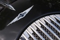 Morgan Aero 8 noir jardin logo