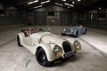 Morgan Roadster Sports Crème 3/4 Hangar