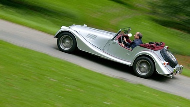 Morgan Roadster V6  Gris profil