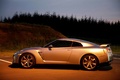 Nissan GTR gris profil