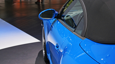 Mondial de l'Automobile Paris 2010 - Porsche 997 Speedster bleu aile arrière gauche