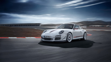 Porsche 911 GT3 RS 4.0 - blanche - 3/4 avant droit