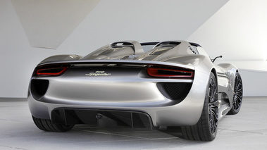 Porsche 918 Spyder gris face arrière