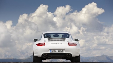 Porsche 997 Carrera GTS blanc face arrière 2