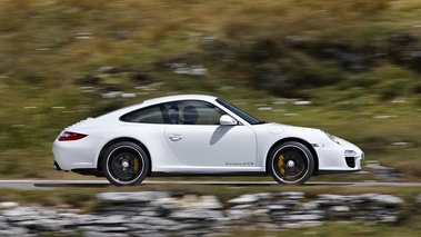 Porsche 997 Carrera GTS blanc filé