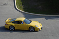 Porsche 997 GT2 jaune profil vue de haut