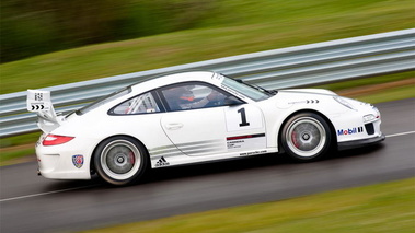 Porsche 997 GT3 MkII Cup blanc filé penché