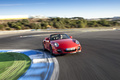 Porsche 997 Turbo Cabriolet MkII rouge 3/4 avant droit travelling