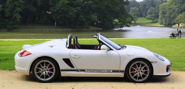 Porsche Boxster Spyder blanc profil