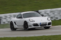Porsche Cayman R blanc 3/4 avant droit filé penché 3