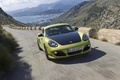Porsche Cayman R vert 3/4 avant droit travelling penché 4