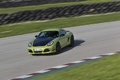 Porsche Cayman R vert 3/4 avant gauche filé penché vue de haut