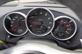 Porsche Cayman R vert compteurs
