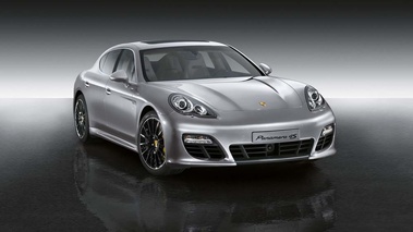 Porsche Panamera ac Sport Design pack - gris - 3/4 avant droit