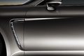 Porsche Panamera Turbo gris aération aile