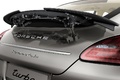 Porsche Panamera Turbo gris mécanisme aileron