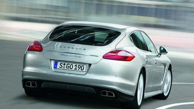 Porsche Panamera Turbo Grise AR