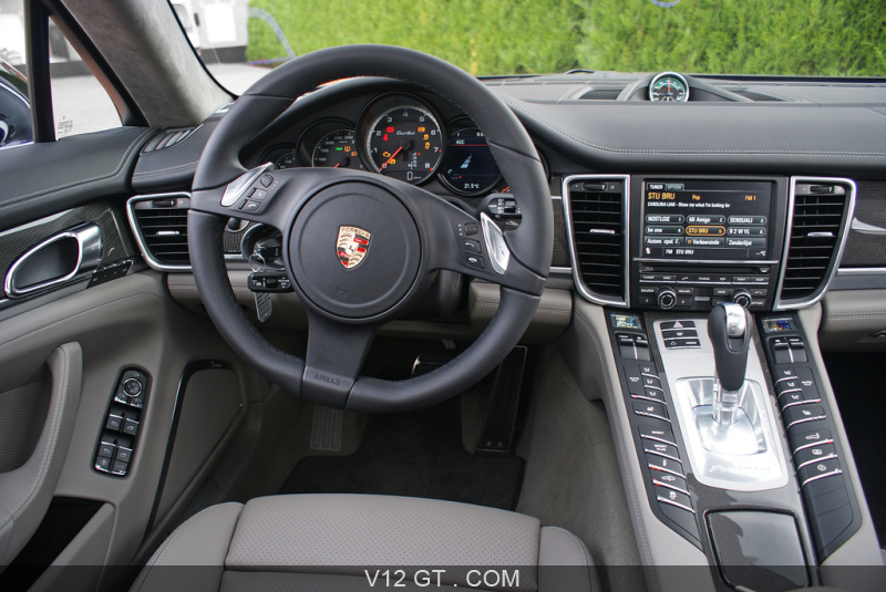 Porsche Panamera Turbo noir Courtrai tableau de bord / Porsche / Photos GT / Les plus belles ...