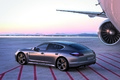 Porsche Panamera Turbo S - grise - 3/4 arrière gauche