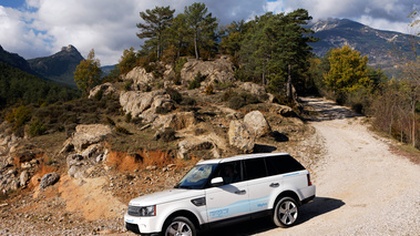 Range Rover E - blanc - 3/4 avant gauche