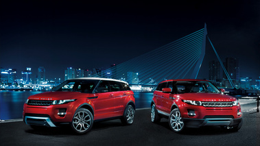 Range Rover Evoque 5 portes - rouge - Dynamic + Prestige