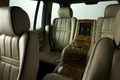 Range Rover Holland&Holland by Overfinch vue sur les places arrières, verres visibles