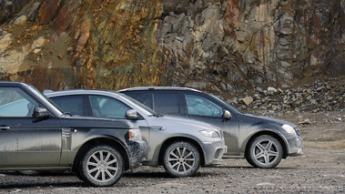 Range Rover Supercharged noir & BMW X6 M anthracite & Mercedes ML63 AMG noir profil coupé