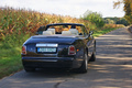 Rolls Royce Phantom Drophead Coupe noir 3/4 arrière droit travelling 2