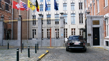 Rolls Royce Phantom noire Bruges 1