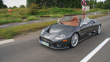 Spyker C8 Spyder anthracite Anvers 3/4 avant gauche travelling 3