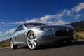 Tesla Model S gris 3/4 avant droit penché