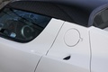 Tesla Roadster Sport blanc prise 2