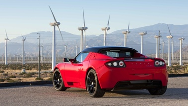 Tesla Roadster Sport rouge 3/4 arrière gauche