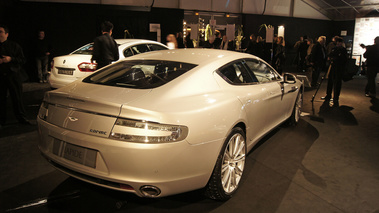 Aston Martin Rapide gris 3/4 arrière droit