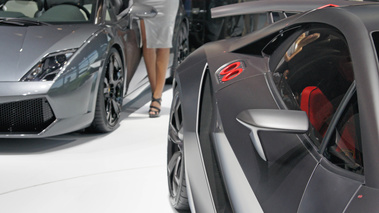 Mondial de l'Automobile Paris 2010 - Lamborghini Sesto Elemento carbone rétroviseur