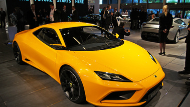 Mondial de l'Automobile Paris 2010 - Lotus Elan orange 3/4 avant droit