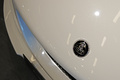 Mondial de l'Automobile Paris 2010 - Lotus Elise blanc logo capot