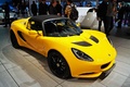 Mondial de l'Automobile Paris 2010 - Lotus Elise jaune 3/4 avant droit