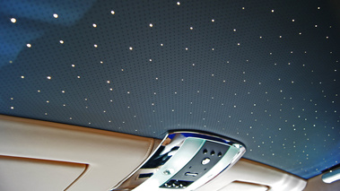 Mondial de l'Automobile Paris 2010 - Rolls Royce Phantom LWB anthracite ciel de toit