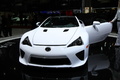 Salon de Genève 2010 - Lexus LF-A blanc face avant porte ouverte