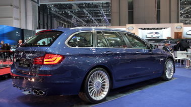 Alpina B5 Touring bleu 3/4 arrière droit