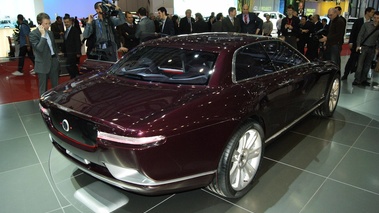 Bertone 99 bordeaux 3/4 arrière droit